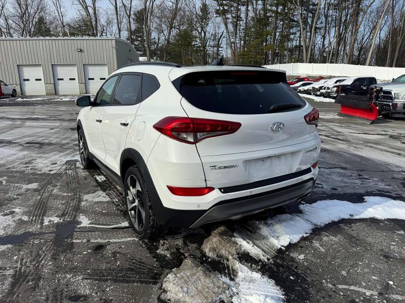 2016 HYUNDAI TUCSON