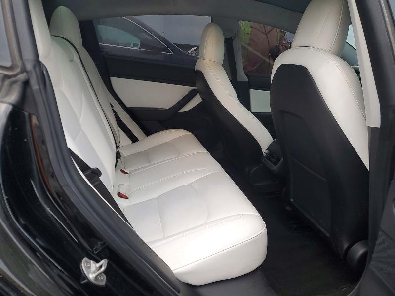 Фото 10 - TESLA MODEL 3