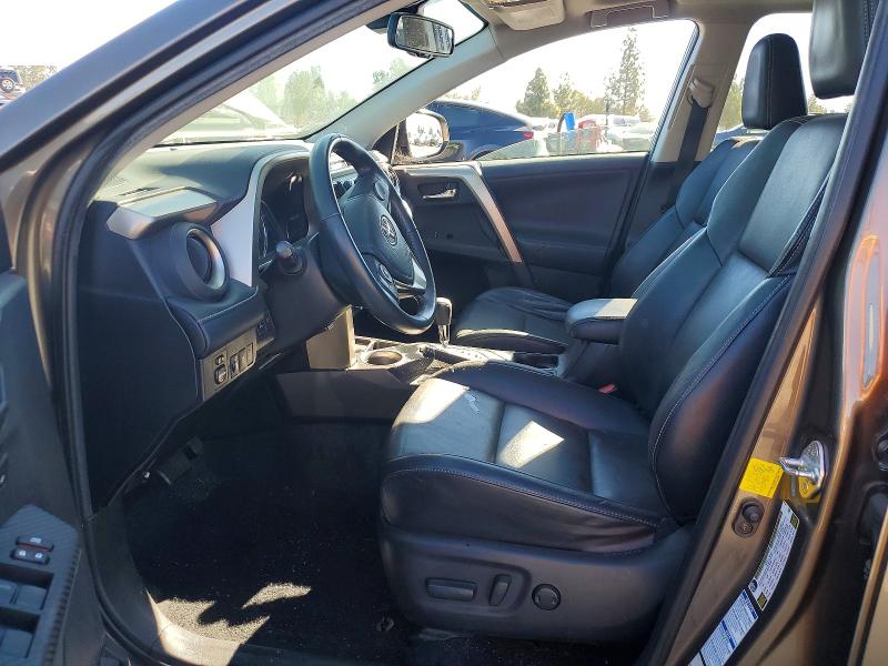 Фото 7 - TOYOTA RAV4