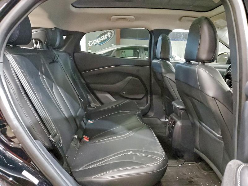 Фото 11 - FORD MUSTANG