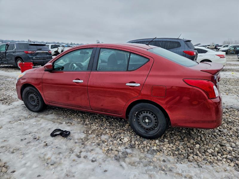 Фото 2 - NISSAN VERSA