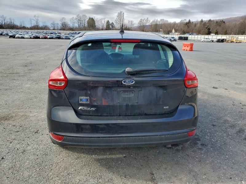 Фото 6 - FORD FOCUS