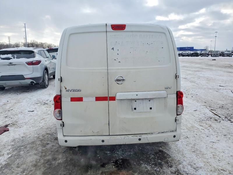 Фото 6 - NISSAN NV