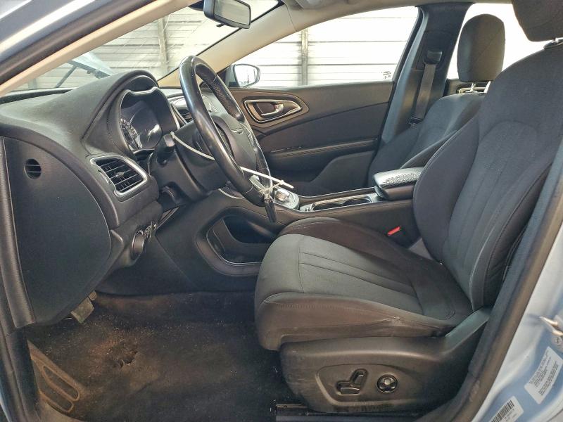 Фото 7 - CHRYSLER 200