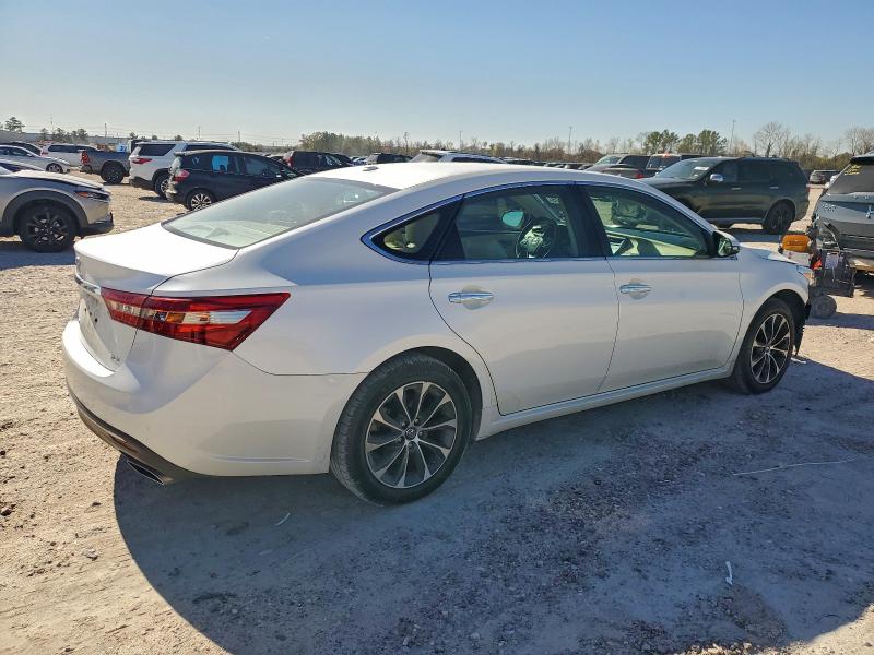 Фото 3 - TOYOTA AVALON