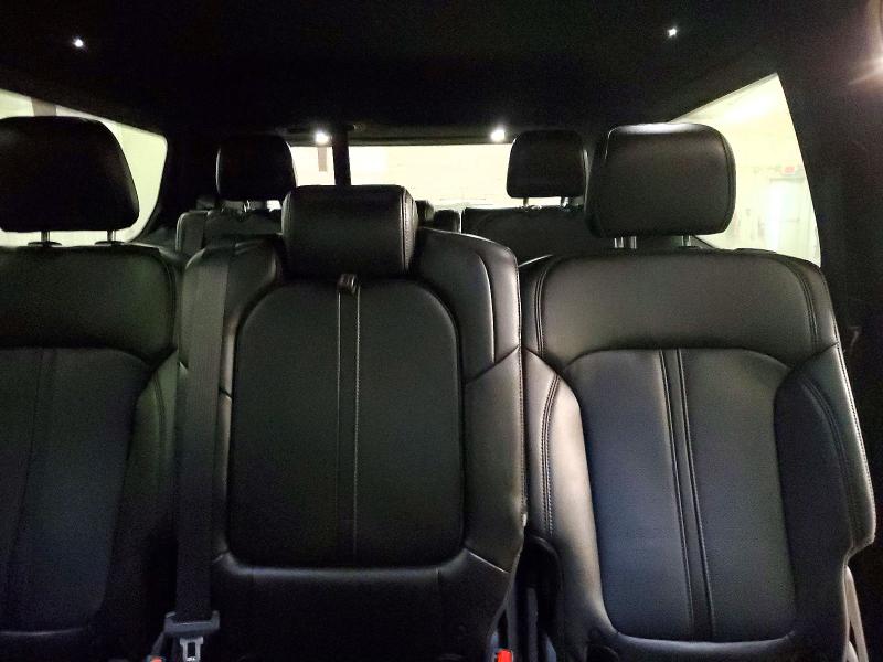 Фото 10 - JEEP WAGONEER