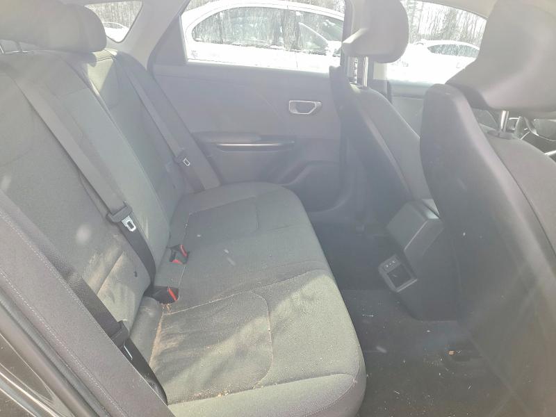 Фото 10 - KIA K4 LX