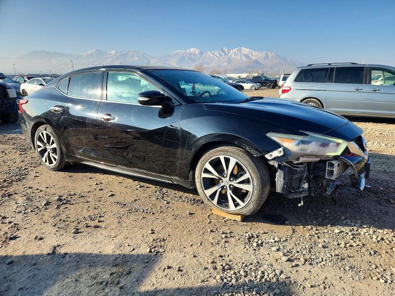 Фото 4 - NISSAN MAXIMA