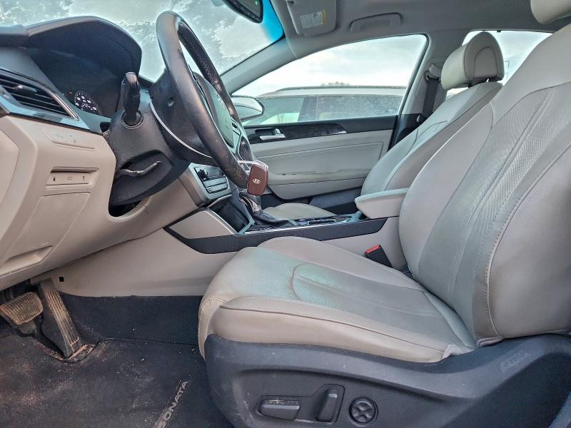 Фото 7 - HYUNDAI SONATA