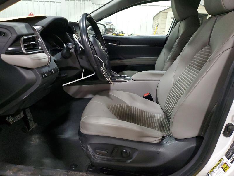 Фото 7 - TOYOTA CAMRY