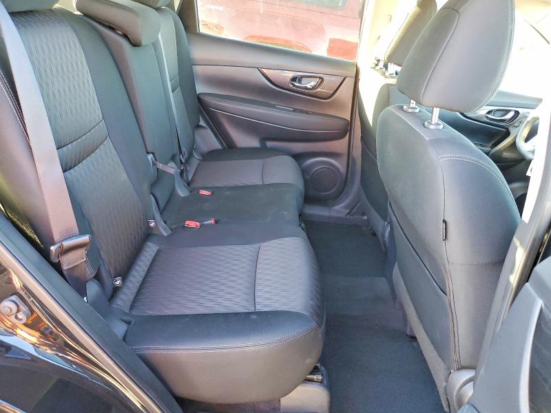 Фото 11 - NISSAN ROGUE