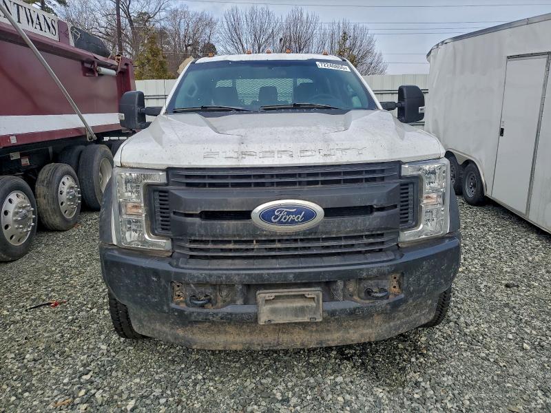 FORD F550 2019 VIN 1FD0W5HT1KEF23698