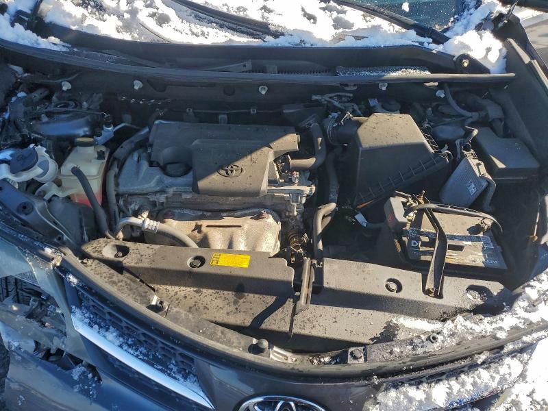 Фото 12 - TOYOTA RAV4