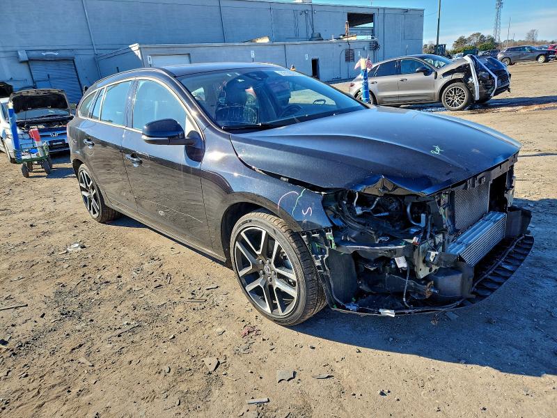 Фото 4 - VOLVO V60