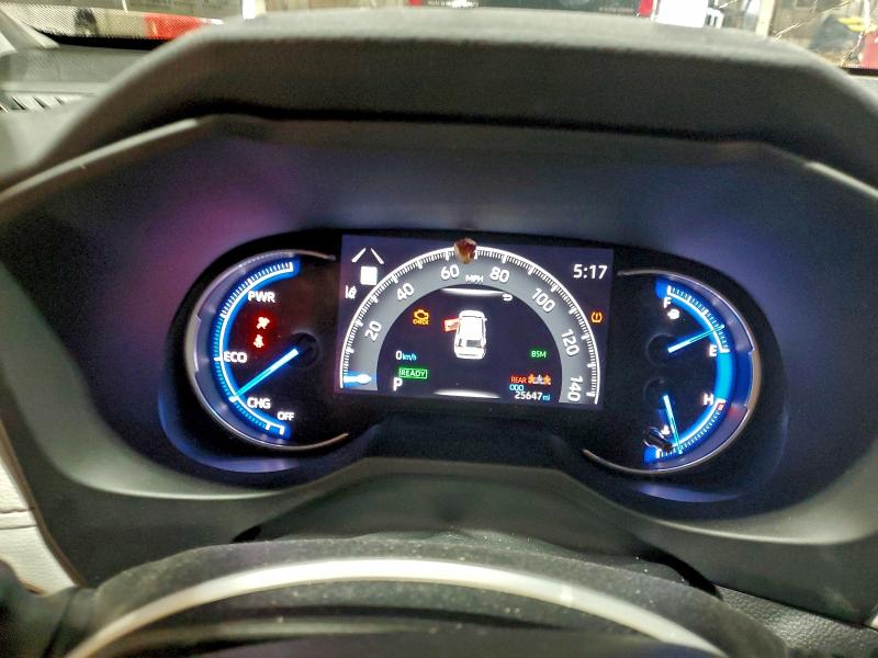 Фото 9 - TOYOTA RAV4