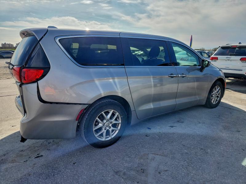 Фото 3 - CHRYSLER PACIFICA