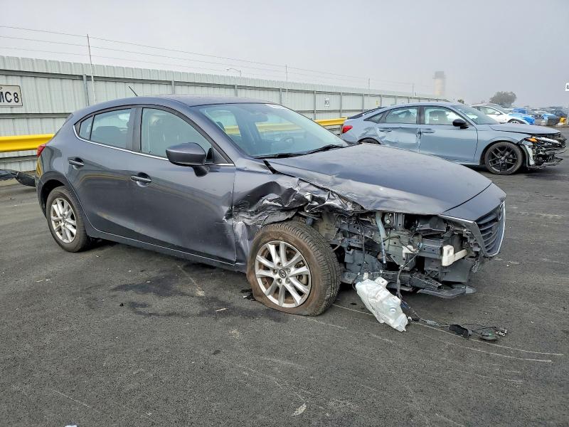 Фото 4 - MAZDA 3