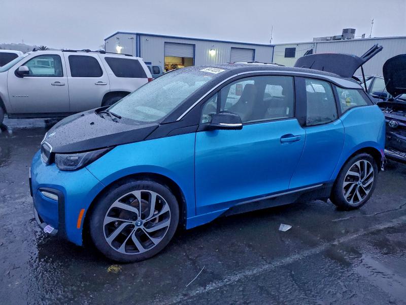 Фото 1 - BMW I SERIES