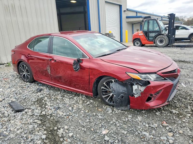 Фото 4 - TOYOTA CAMRY