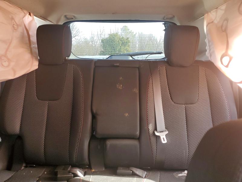 Фото 10 - CHEVROLET EQUINOX