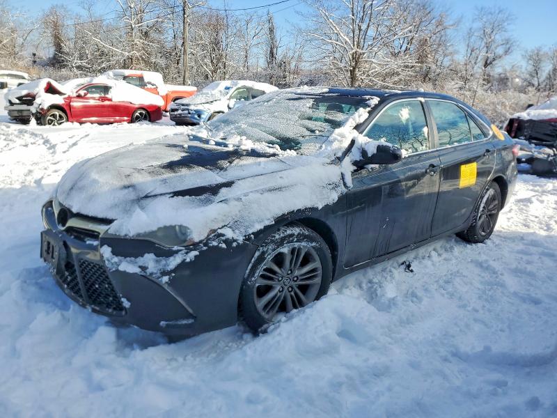 Фото 1 - TOYOTA CAMRY