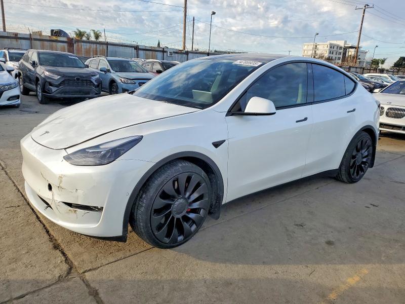 Фото 1 - TESLA MODEL Y