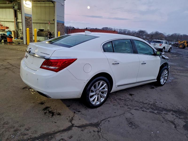 BUICK LACROSSE 2016 VIN 1G4GB5G37GF142368