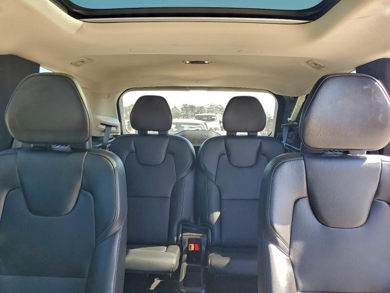 Фото 10 - VOLVO XC90