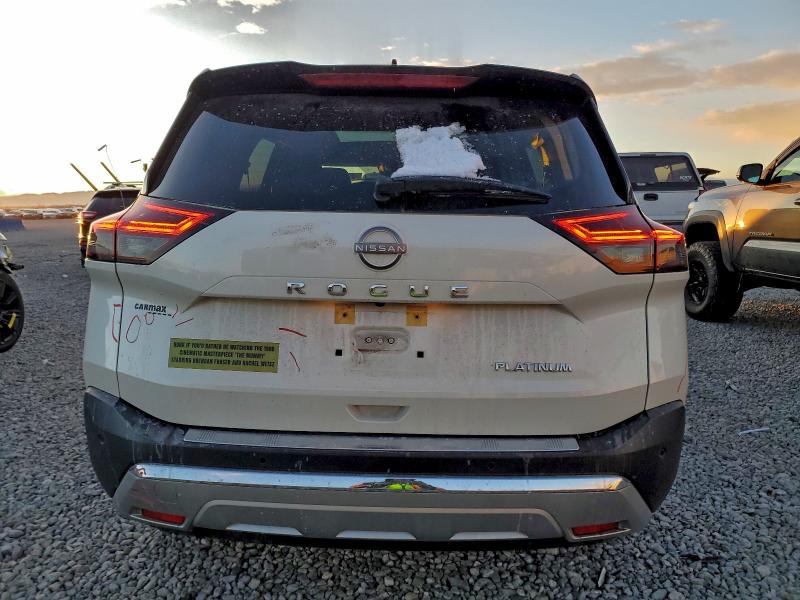 Фото 6 - NISSAN ROGUE