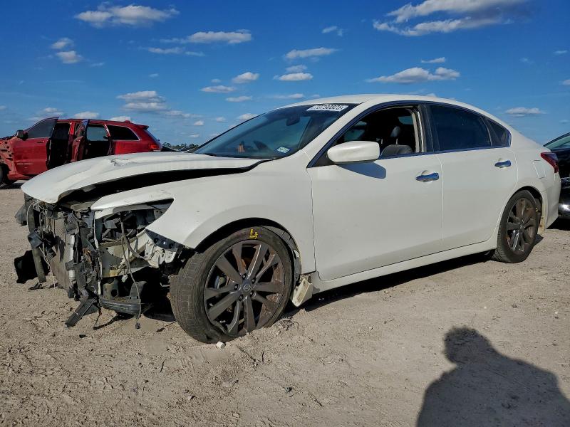 Фото 1 - NISSAN ALTIMA