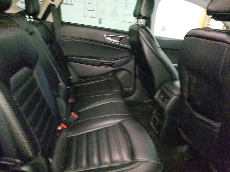 Фото 11 - FORD EDGE