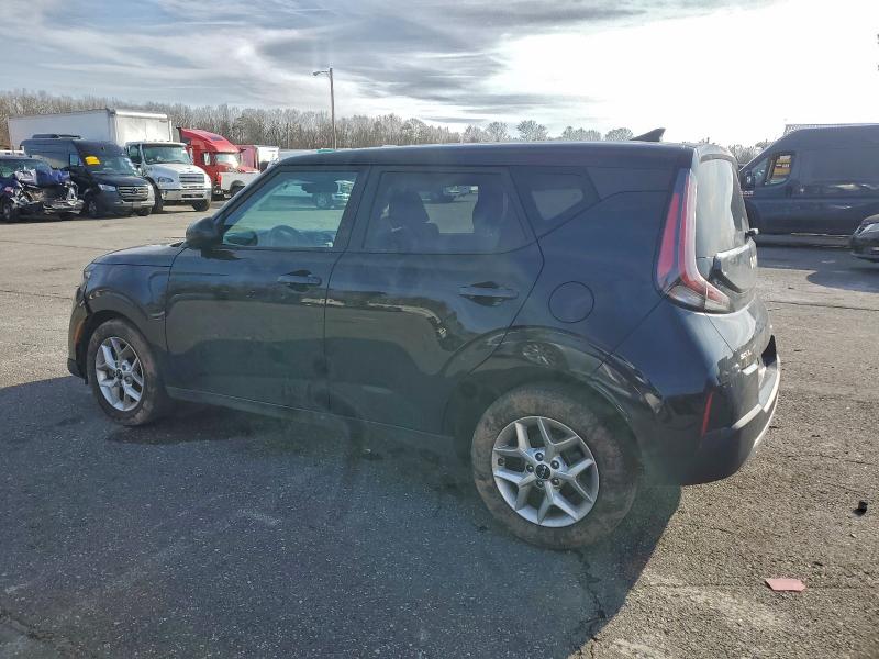 Фото 2 - KIA SOUL