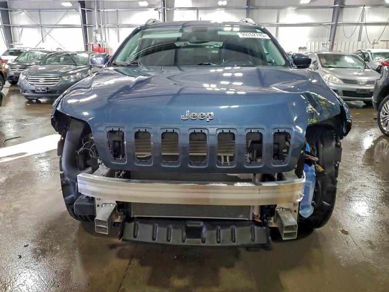 Фото 5 - JEEP GRAND CHER