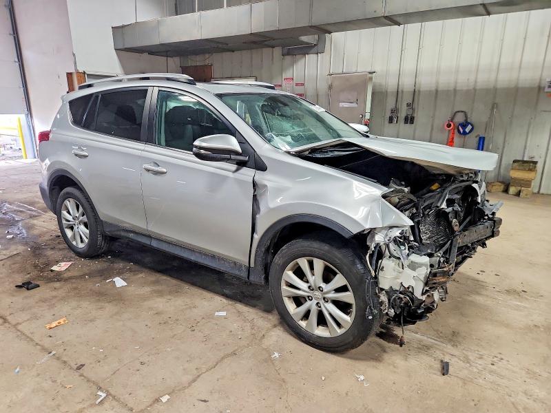 Фото 4 - TOYOTA RAV4