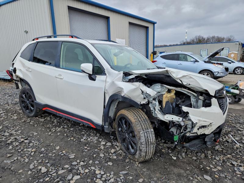 Фото 4 - SUBARU FORESTER