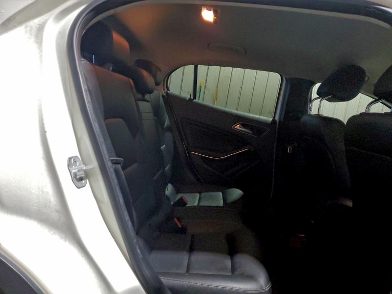 Фото 11 - MERCEDES-BENZ GLA-CLASS