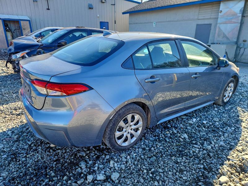 Фото 3 - TOYOTA COROLLA