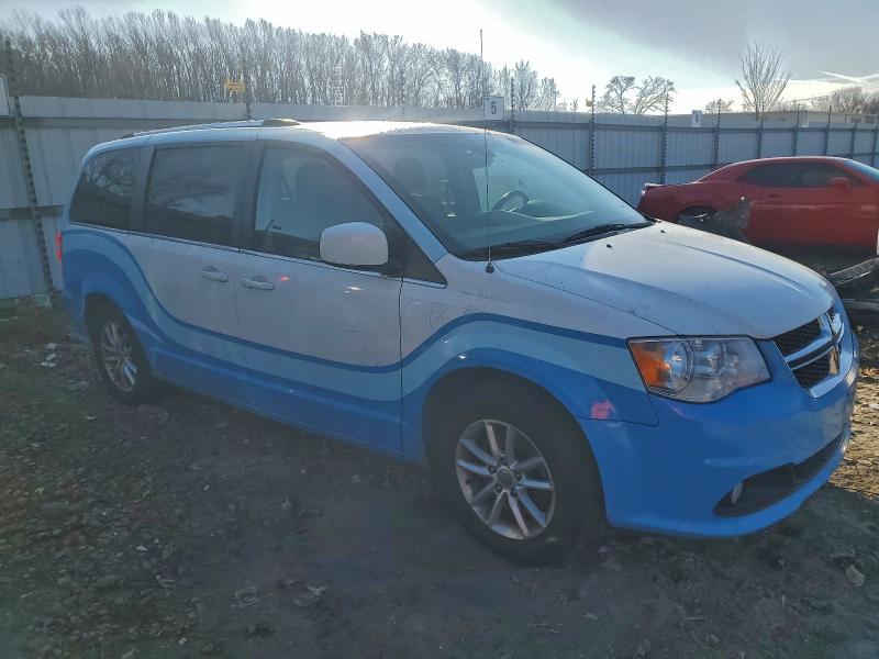 Фото 4 - DODGE CARAVAN