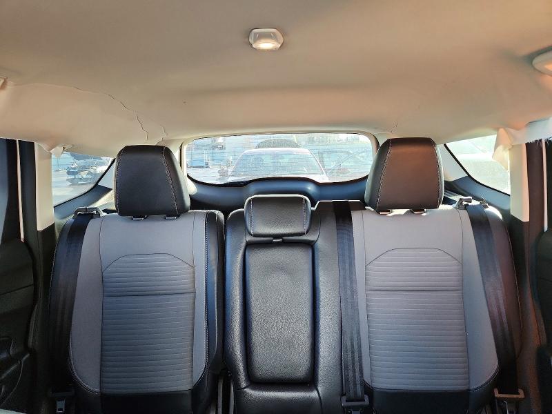 Фото 10 - FORD ESCAPE