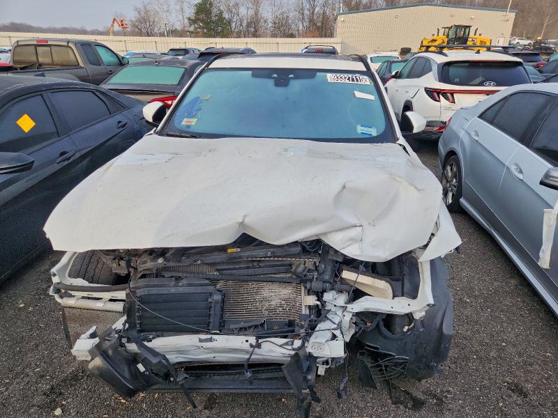 Фото 5 - JAGUAR F-PACE