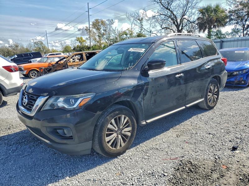 Фото 1 - NISSAN PATHFINDER