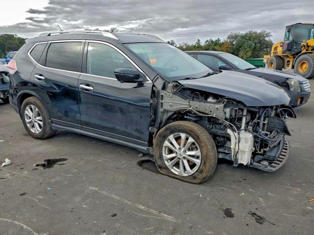 Фото 4 - NISSAN ROGUE