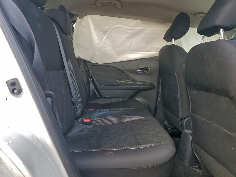 Фото 11 - NISSAN KICKS