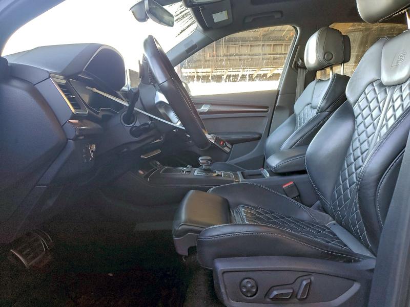 Фото 7 - AUDI SQ5