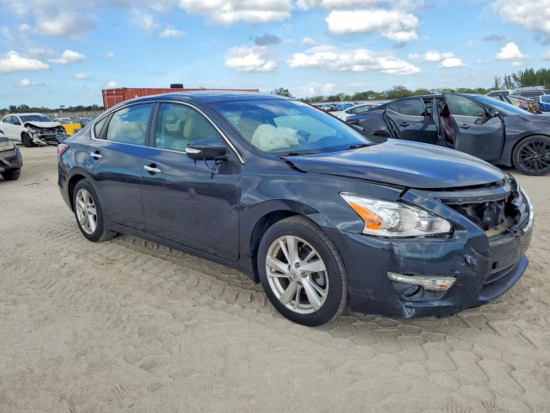 Фото 4 - NISSAN ALTIMA