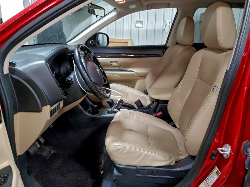 Фото 7 - MITSUBISHI OUTLANDER