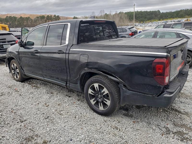 Фото 2 - HONDA RIDGELINE