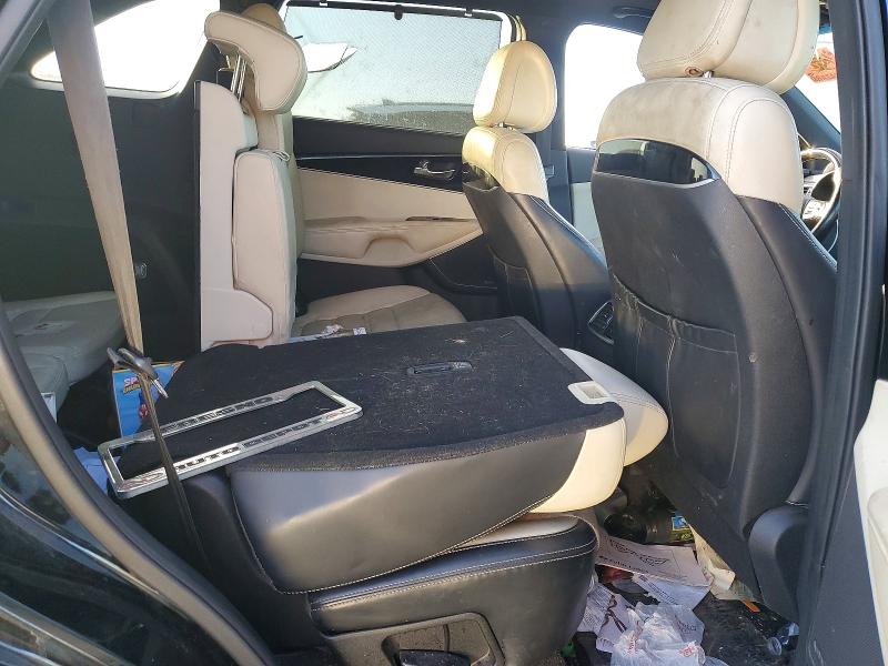 Фото 11 - KIA SORENTO