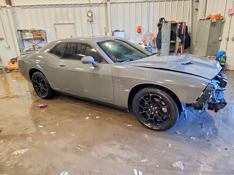 Фото 4 - DODGE CHALLENGER