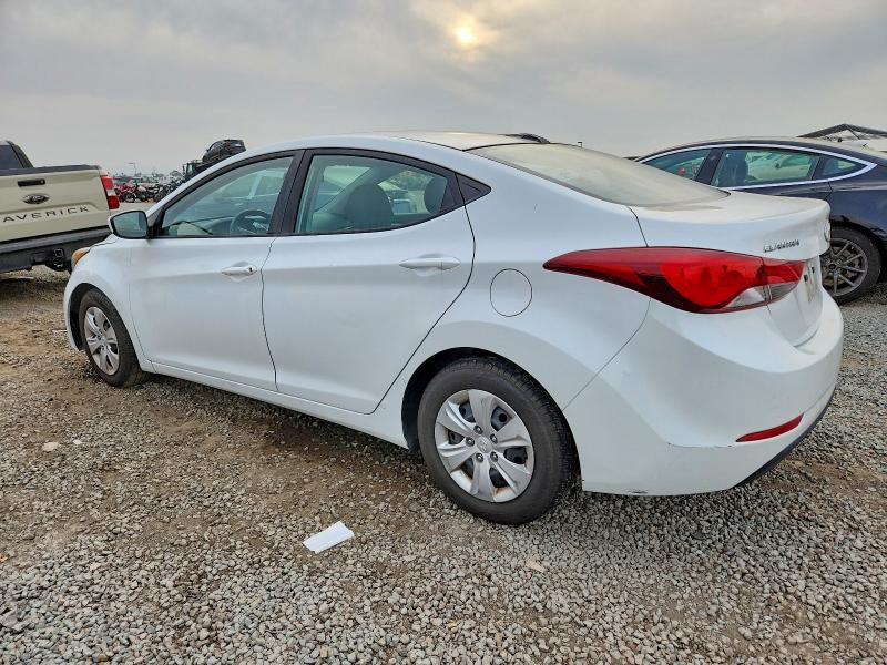 Фото 2 - HYUNDAI ELANTRA